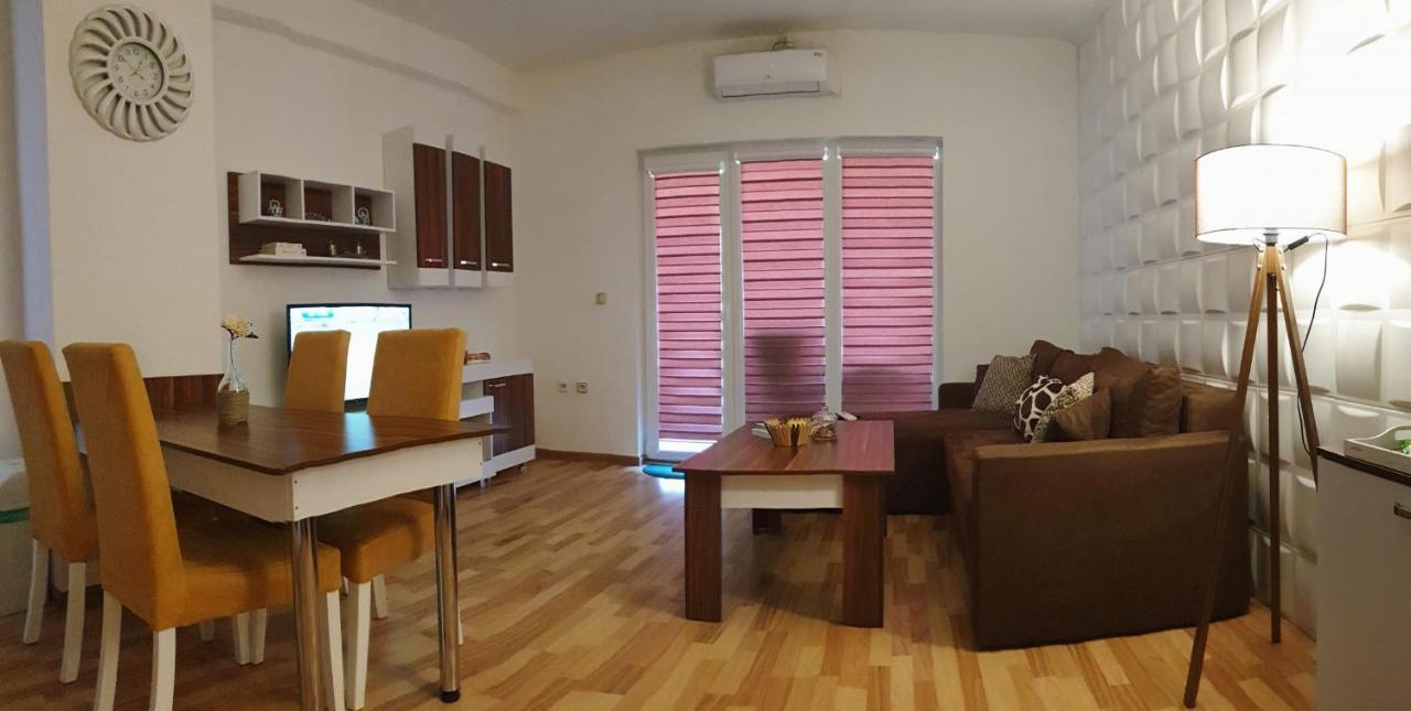 Sky Apartments Ustrumca Dış mekan fotoğraf